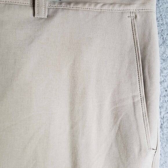 Peter Millar Shorts Golf Chino Flat Front Men’s Size 40 Light Tan Khaki Pockets - Picture 5 of 11